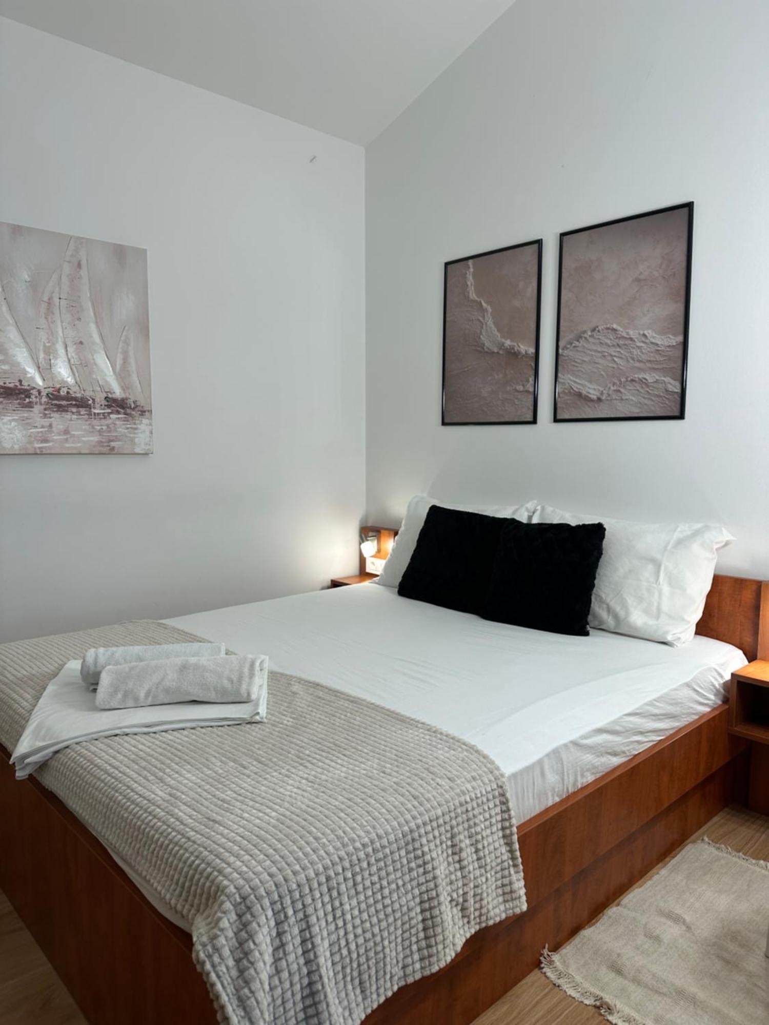 Apartmani Samec Новалья Экстерьер фото